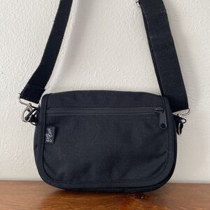 Eagle Creek Travel Gear‎ Black Crossbody Shoulder Bag Unisex 8x6x1 Adjustable
